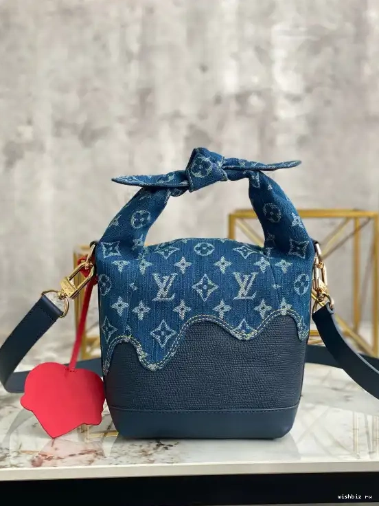 WIS VUITTON CRUISER LOUIS JAPANESE 0426